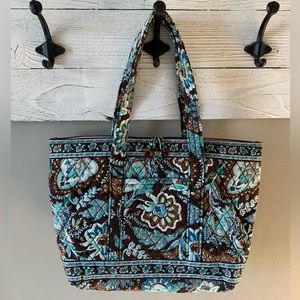Vera Bradley Java Blue Toggle bag- like new